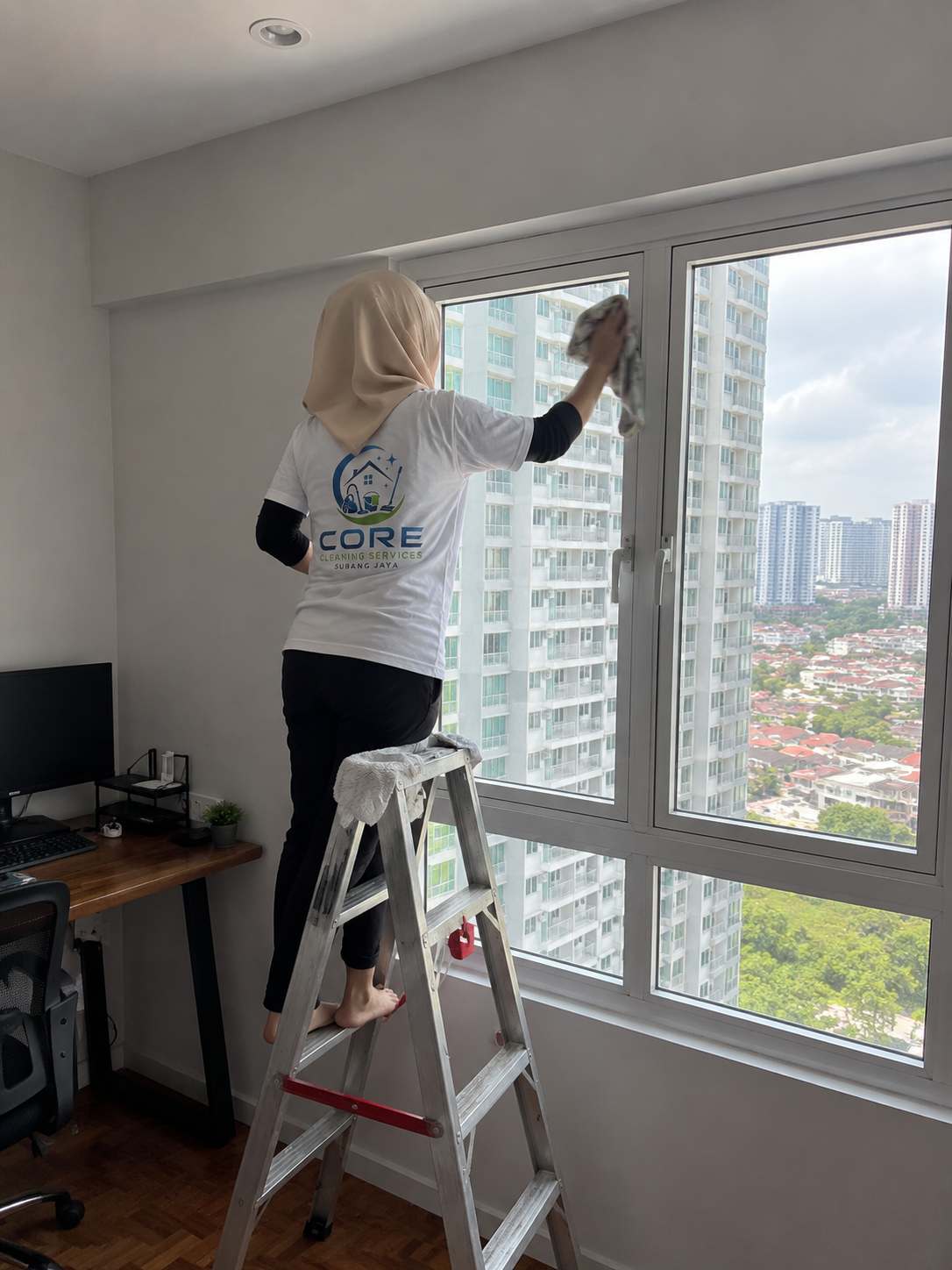 High-rise window cleaning in Subang Jaya
