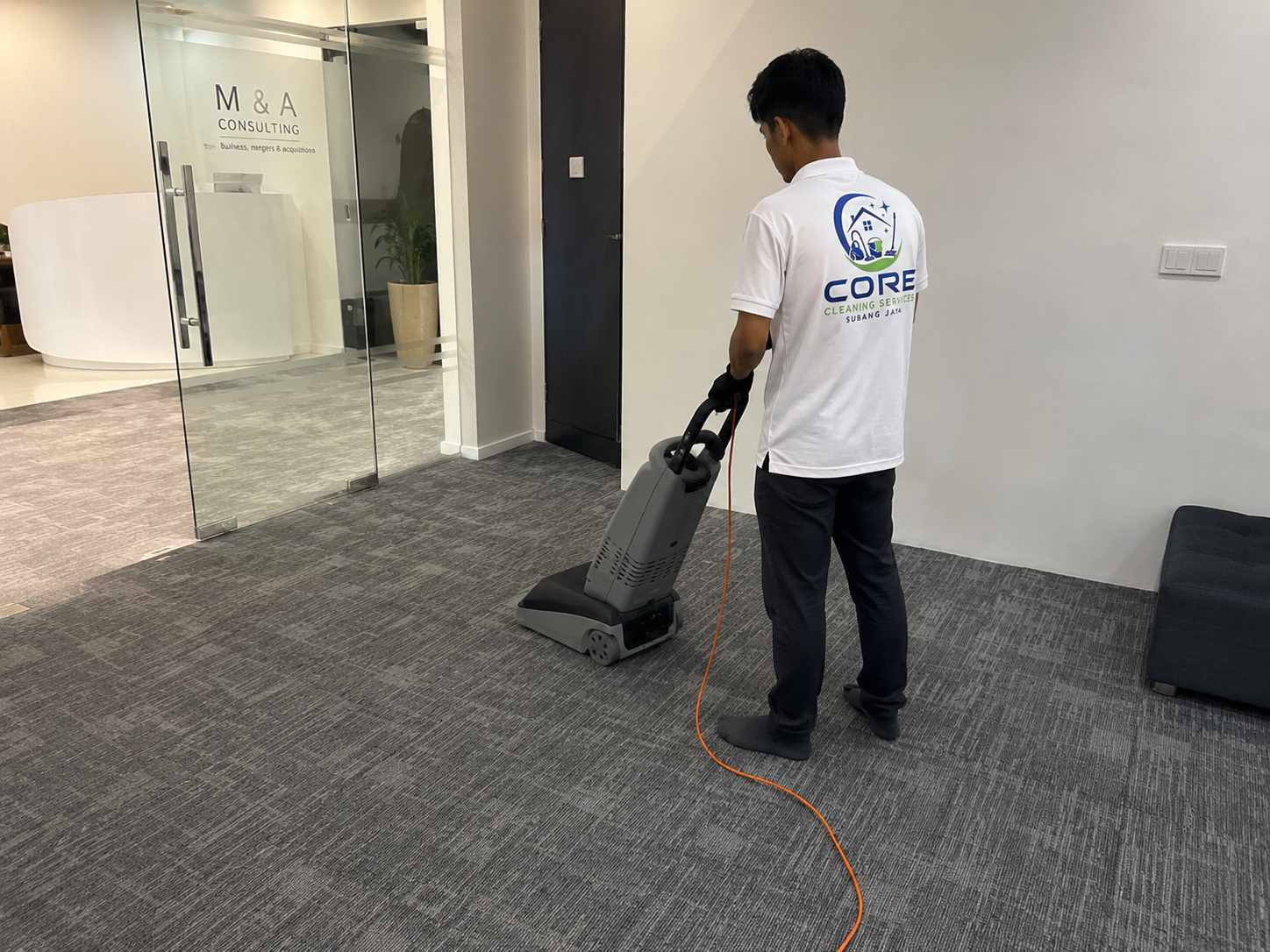 Core Cleaning Services Subang Jaya specialist working in Subang Jaya